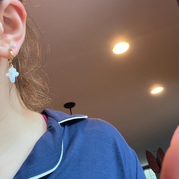 Cross pearl earrings