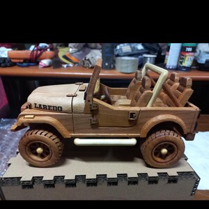 Handmade Wooden Jeep CJ-7 Model: Vintage 4x4 Car Decor - Etsy