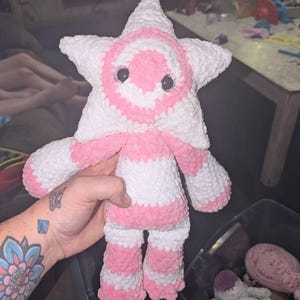 Ashlee added a photo of their purchase