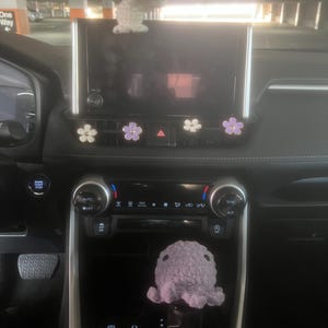 Jazmin added a photo of their purchase