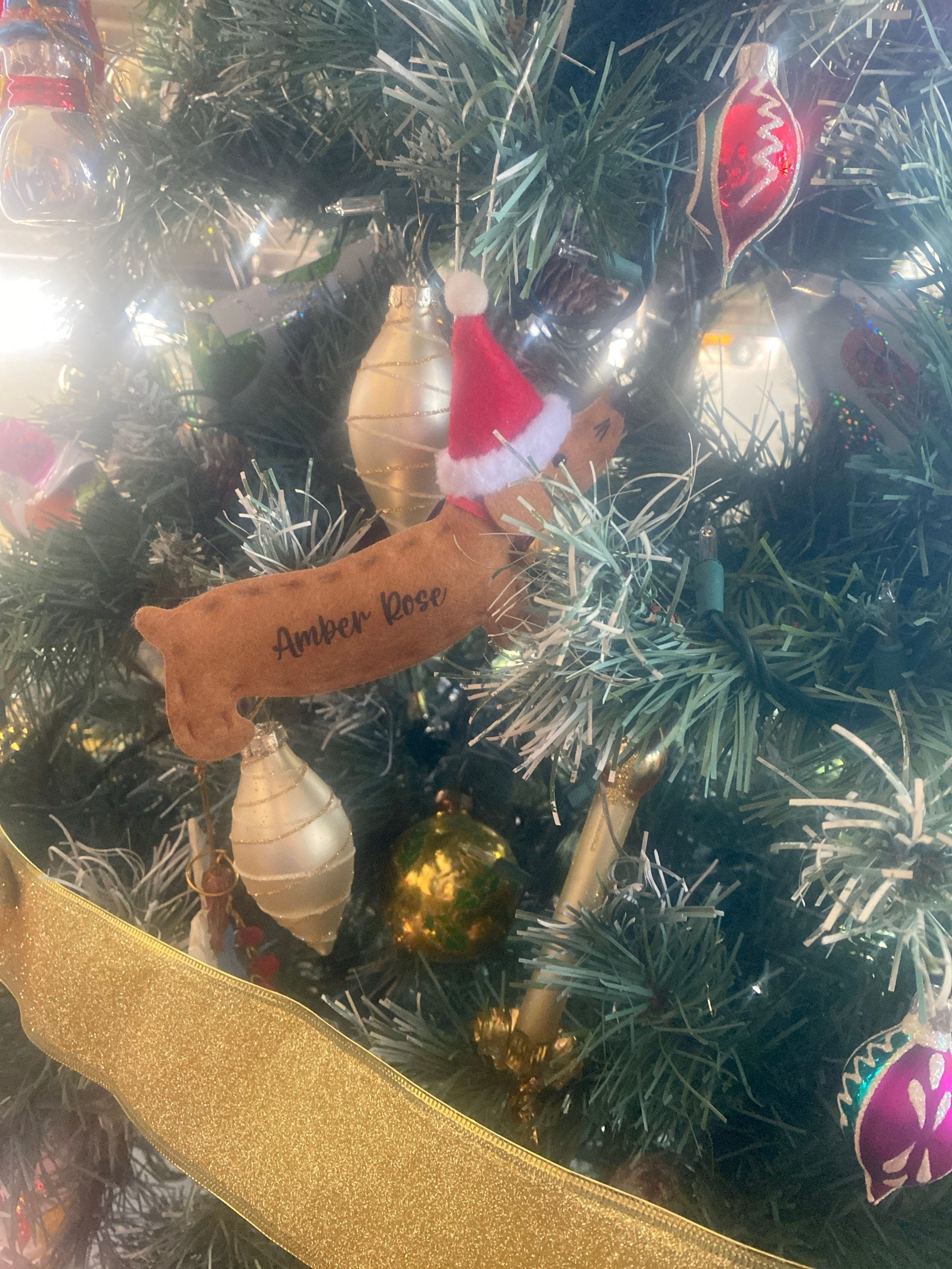 Personalized Dachshund dog Christmas ornament, sausage dog ornament, weiner dog ornament