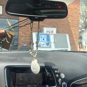 Fannielle added a photo of their purchase