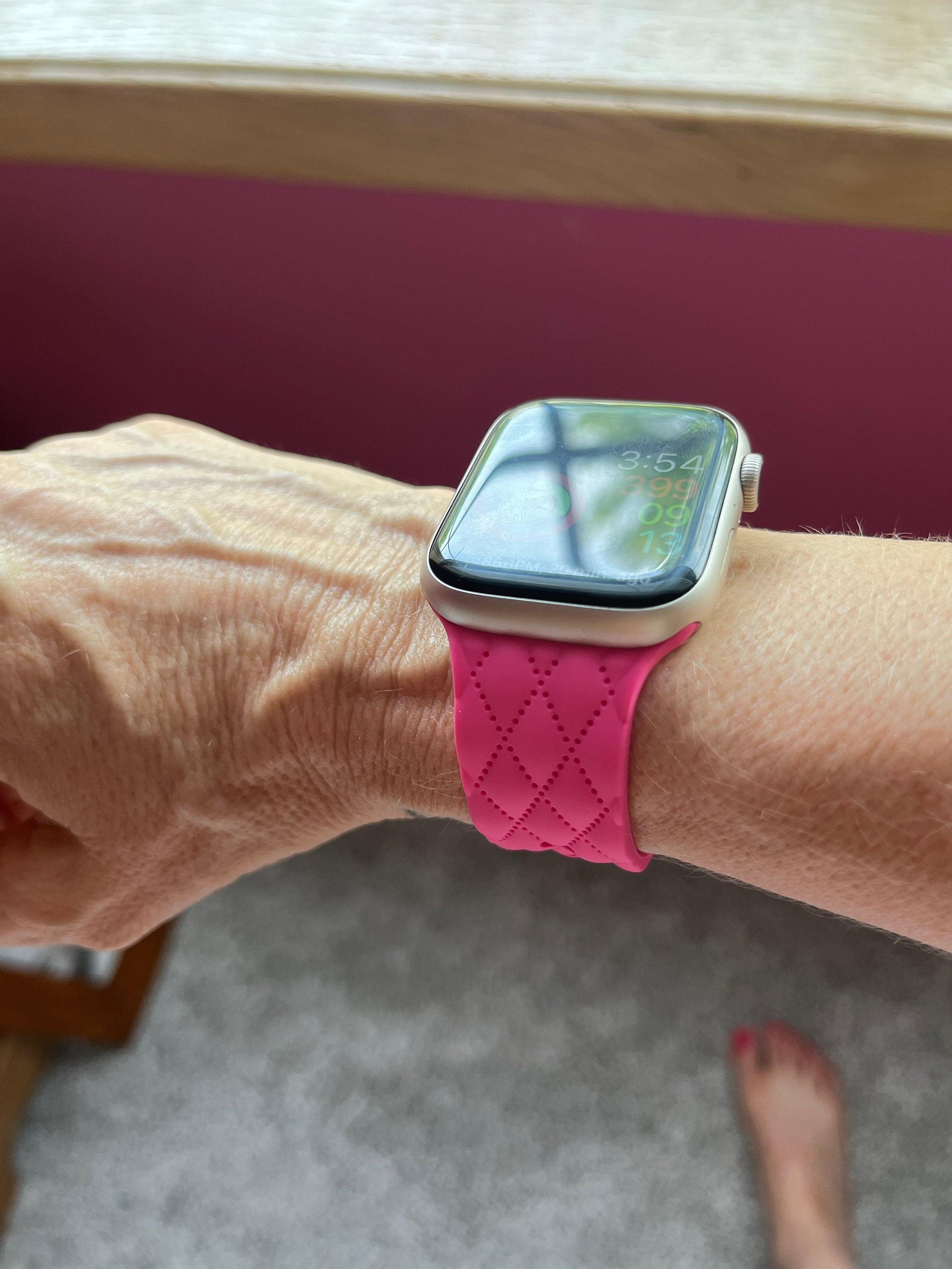 Summer Silicone Watch Band For Apple Watch 38mm 40mm 41mm 42mm 44mm 45mm 49mm, Replacement iWatch Band Strap Series 9 8 7 6 Ultra B37