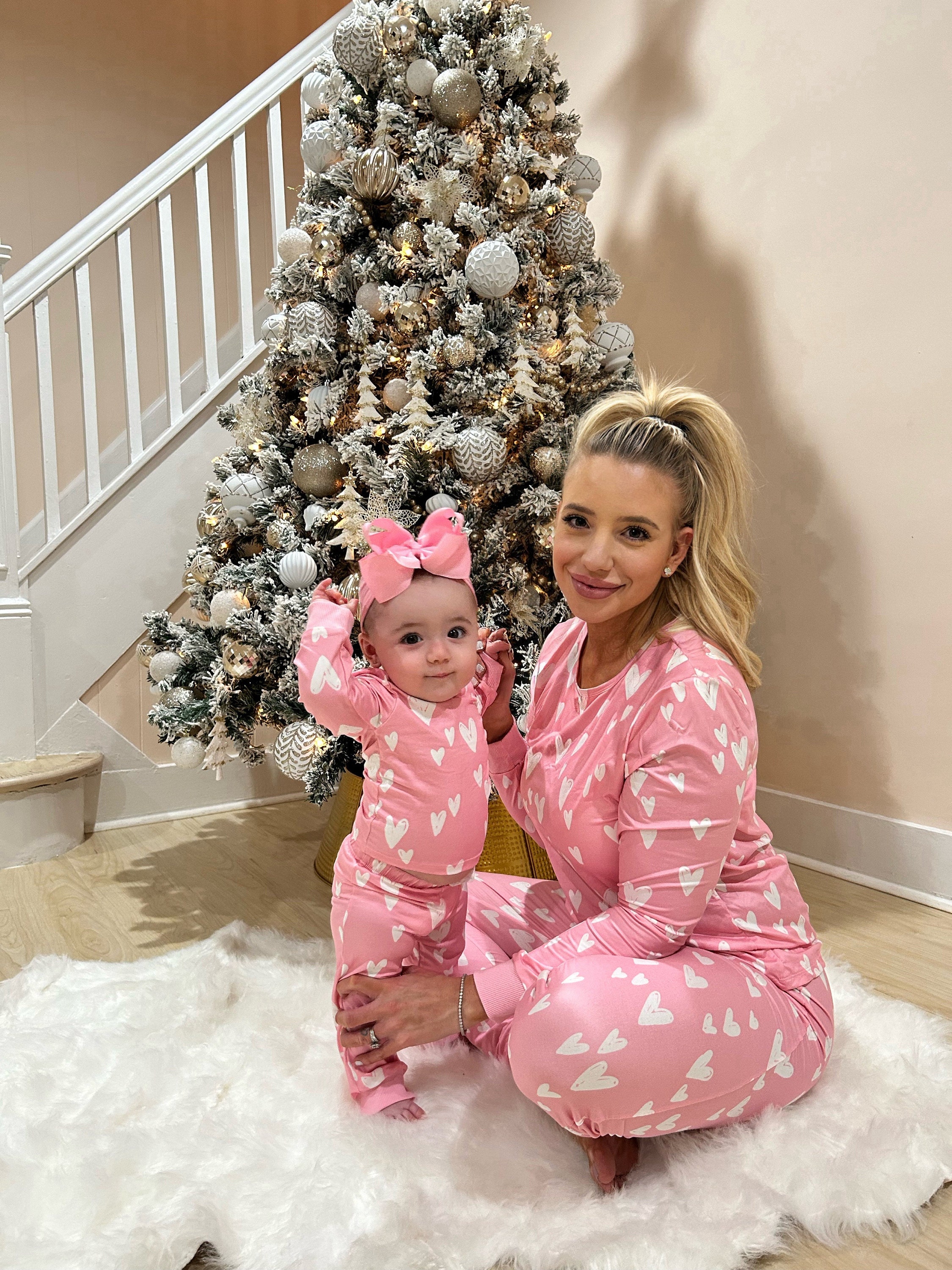 Mommy and Me Valentine, Valentine&#39;s pajamas, mommy and me pajamas, matching outfits, matching pajamas, valentines day, pink pajamas, mama