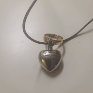 Kim added a photo of their purchase