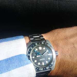 Iulian added a photo of their purchase