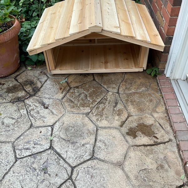 Large Outdoor Cat Feeding Station - Food Shelter for Feral Cats - Etsy