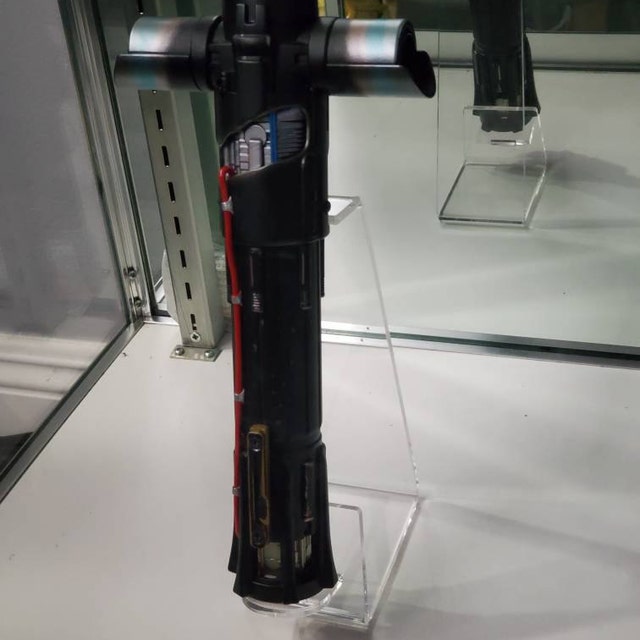 クラシック クリスタル クリア 縦型アクリル ライトセーバー