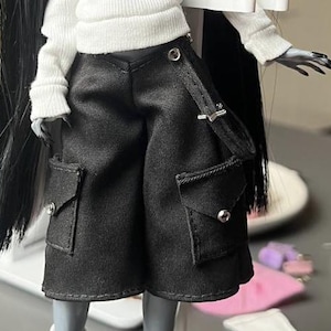 Anastasia added a photo of their purchase