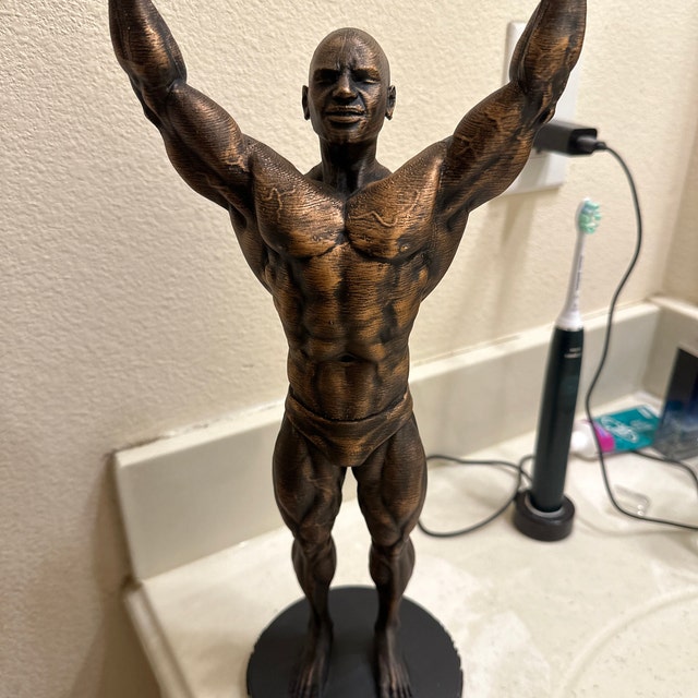 セルジオ・オリバ像 - セルジオ・オリバのフィギュア ミスター