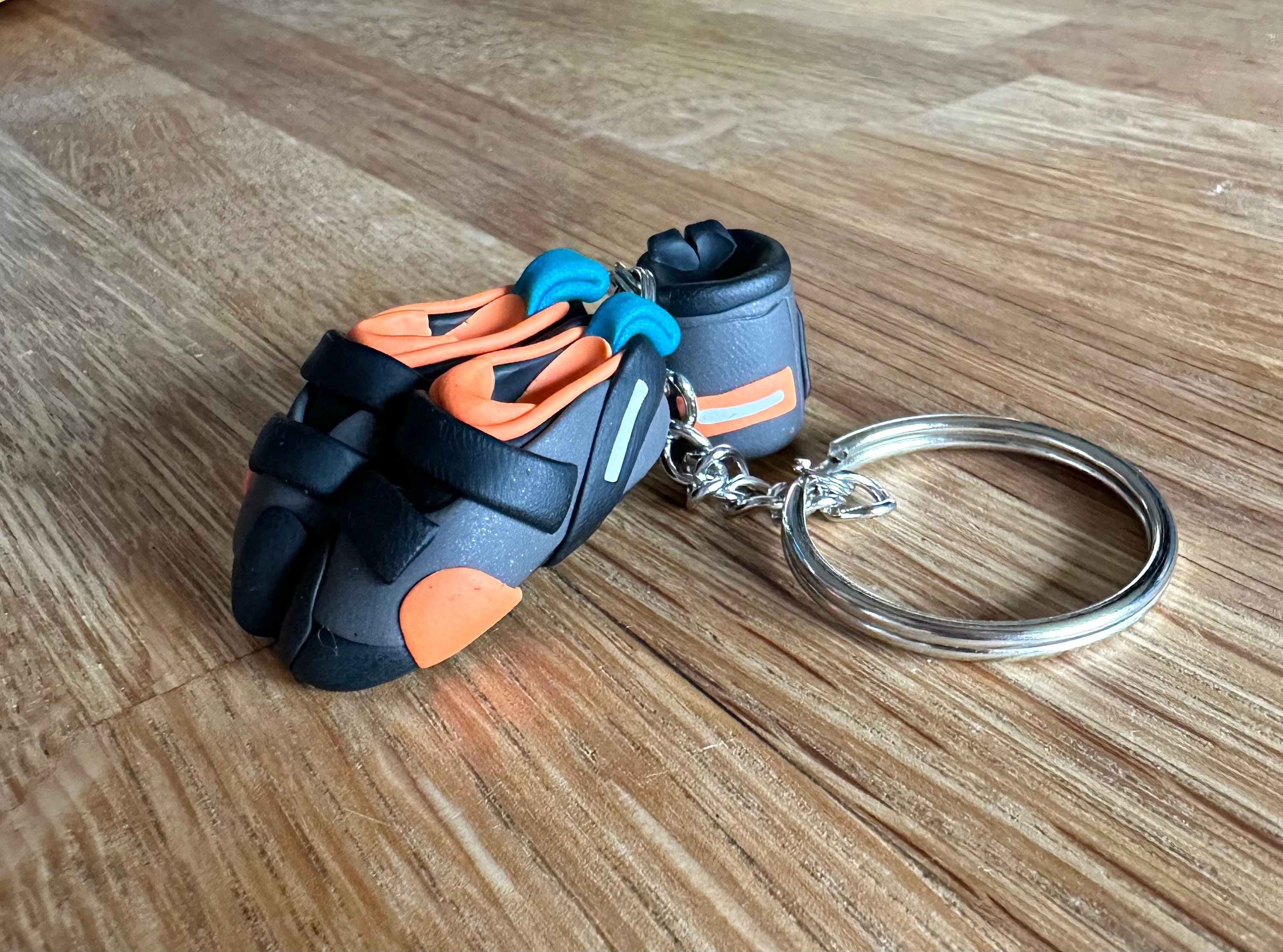 Rock Climbing Keychain Personalized Gift for Climbers Custom Climbing Shoes and Chalk Bag