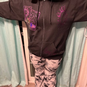 Vanessa added a photo of their purchase