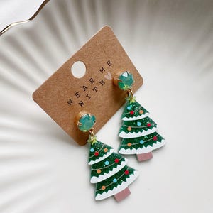 10個+アクリルクリスマスツリーサボテンスノーフレークイヤリング