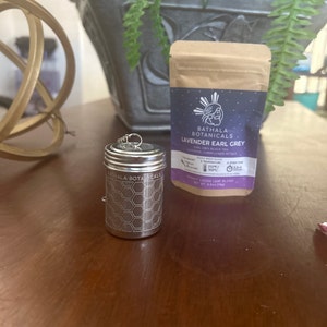 Jada added a photo of their purchase