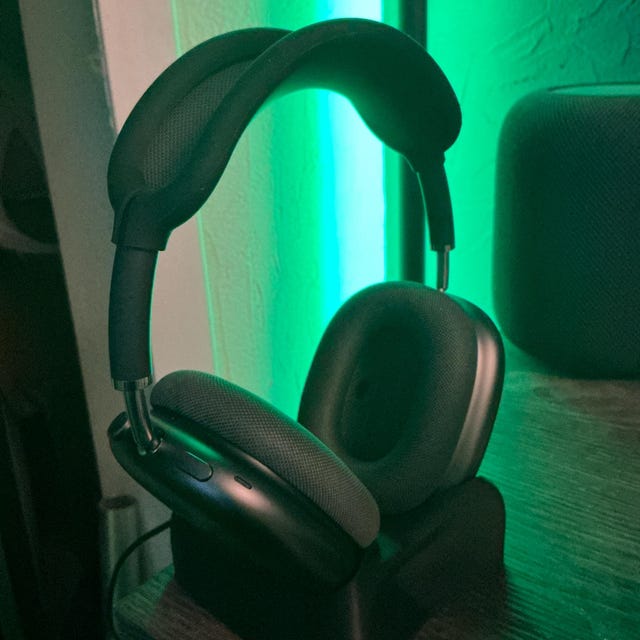 AirPods Max充電ドック：マグネット式USB-C＆Lightningスタンド - Etsy