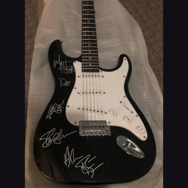 GUNS N ROSES Autographed Signed Full Size GUITAR - Etsy