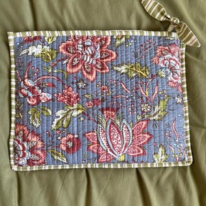 MaKenzie added a photo of their purchase