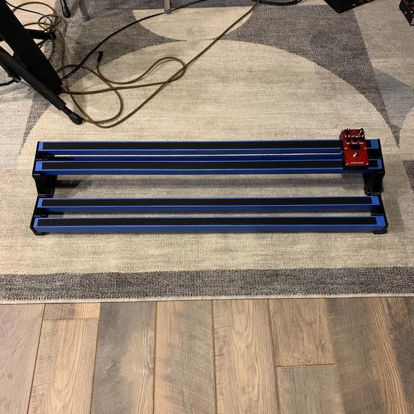 SOYAN 14 x 10.6 Guitar Pedal Board with Power Supply