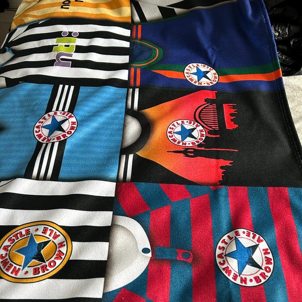 Man City Retro Kit Mash Snow Globe Classic Kits Xmas Decoration