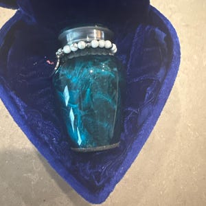 Terri added a photo of their purchase