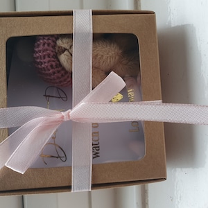 Almudena added a photo of their purchase