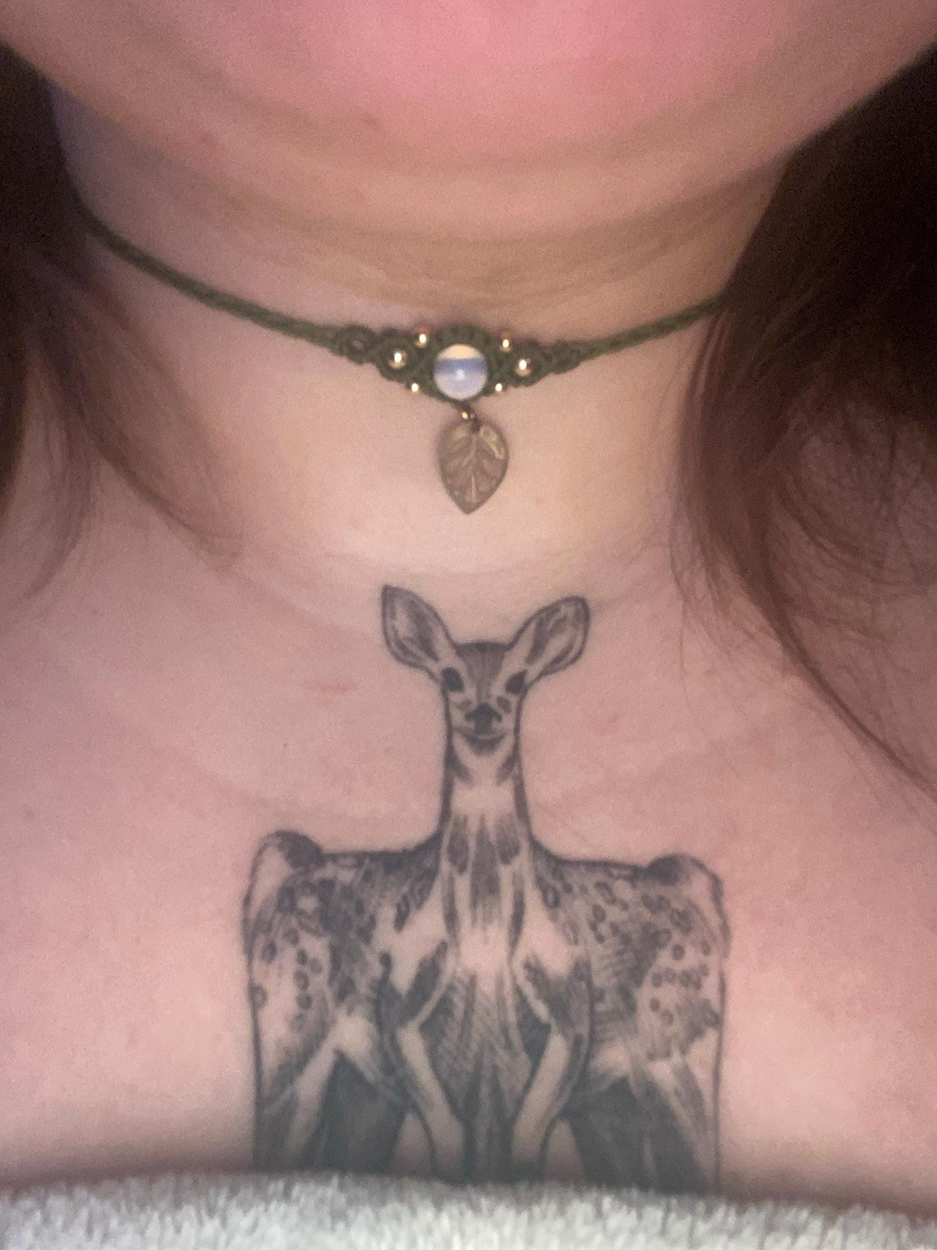Leaf - Healing Crystal Macrame Choker, boho hippie choker necklace, bohemian jewelry, leaf jewelry, customizable choker, elven jewelry