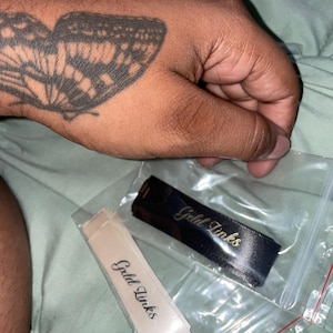 Dai’Shawnel added a photo of their purchase