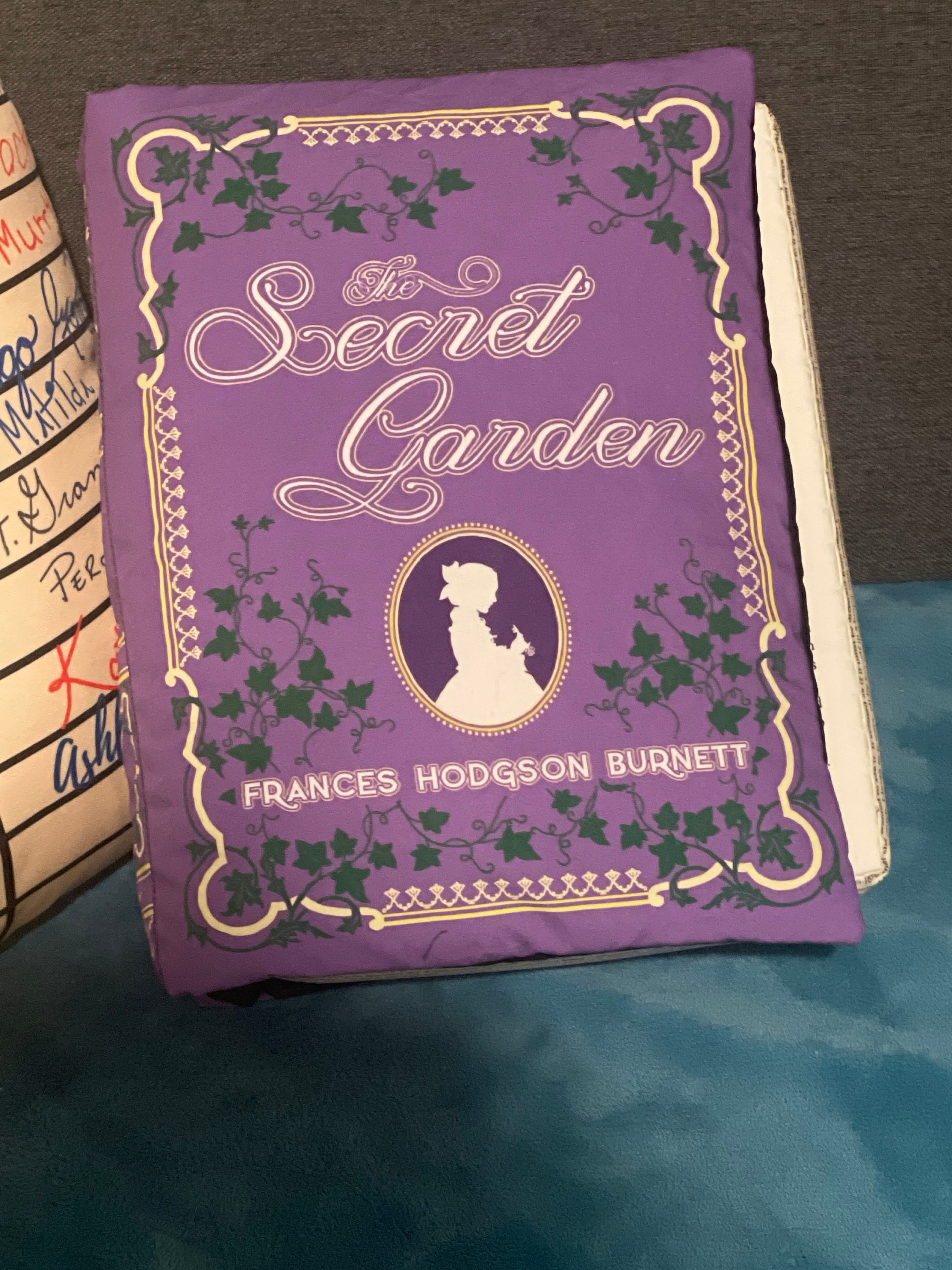 The Secret Garden Pillow Book