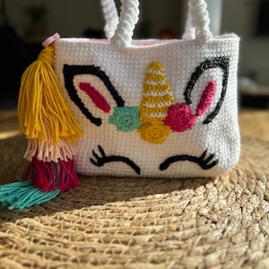 Sangrar Inyección cortar a tajos Unicorn handbag crochet pattern PDF. English USA - Etsy México