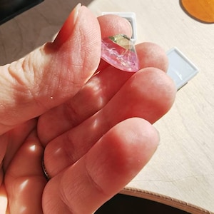 Very Rare Beautiful Pinkish and Greenish Pitambari Sapphire Loose ...