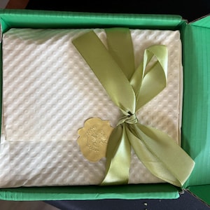 Alyshia added a photo of their purchase