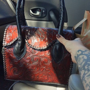 Arissa added a photo of their purchase