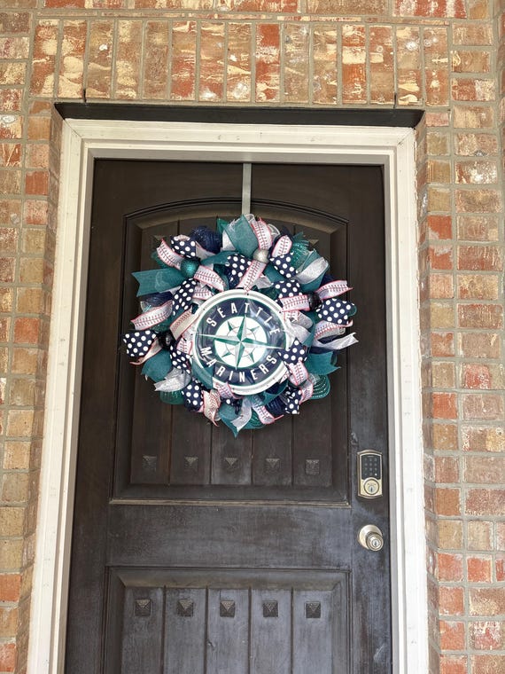 Wreath from Russell Wreaths photographed at home by Amanda