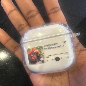 Drake added a photo of their purchase