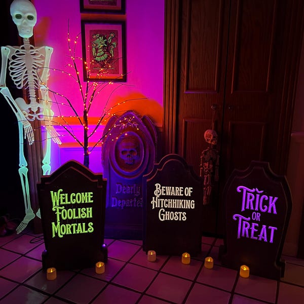 Halloween Fun Custom Tombstone / Gravestone KRYSTAL BALL. LED ...