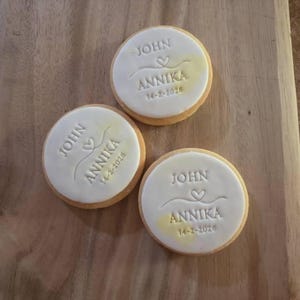 Dione added a photo of their purchase