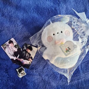 Love and Deepspace Plush Keychain Charm: Bunbun, Happy Snowman