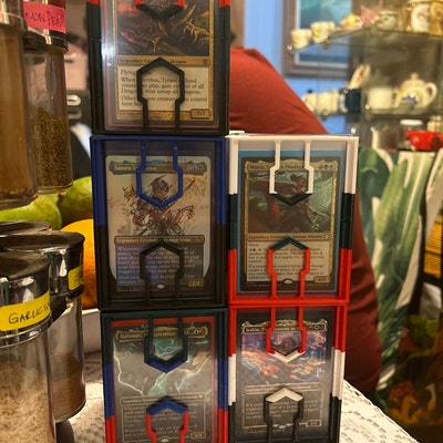 MTG Commander Sized Deck Box W Toploader Slot and Dice Compartment Tray ...