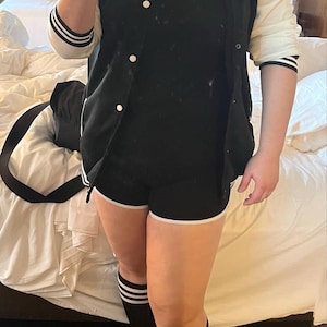 Leticia added a photo of their purchase