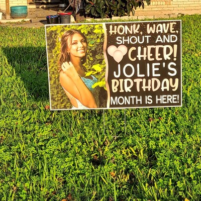 Golden Birthday Yard Sign With Photo, Drive by Birthday Lawn Sign, Honk