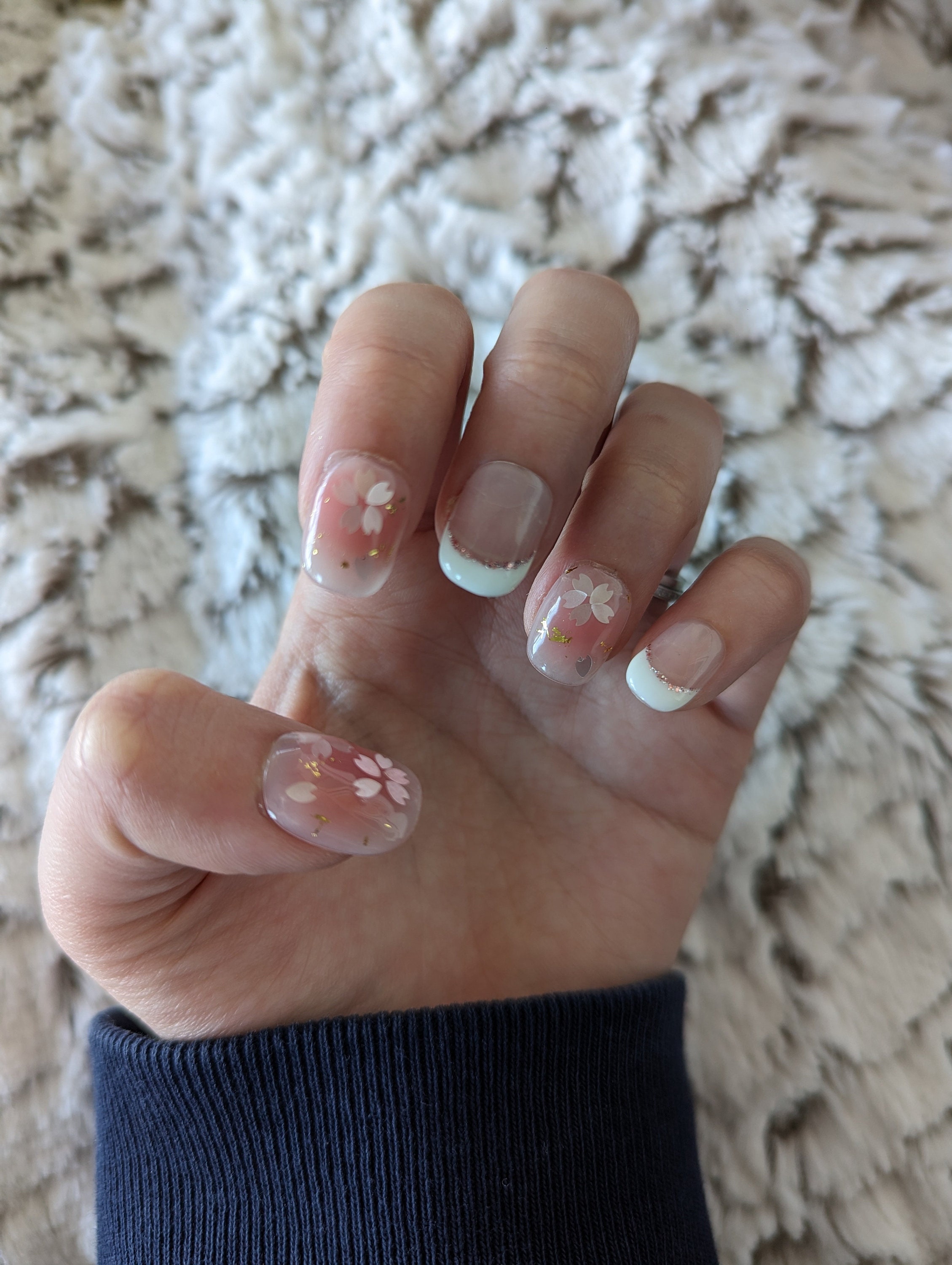 Delicate Sakura Flower Nail/Cute Short Light Pink French Tip Nail/Floral Handmade Press on Nails/Japanese Spring Nail