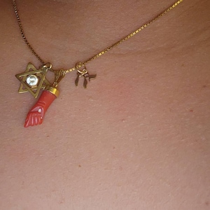 PRISCILLA added a photo of their purchase