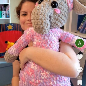 Alondra added a photo of their purchase