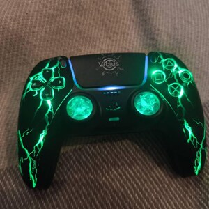 Samanta added a photo of their purchase