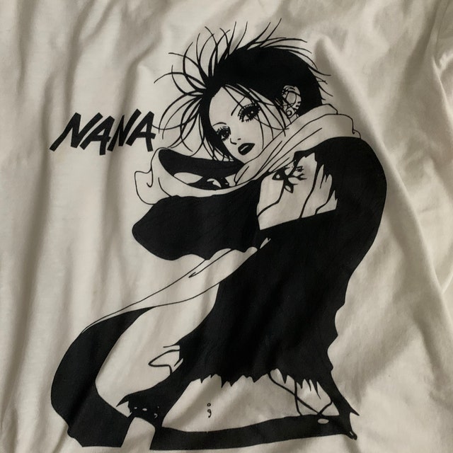 nana様お決まり ユニセックス NANA-Tシャツ（袖プリント付き/なし） - Etsy 日本