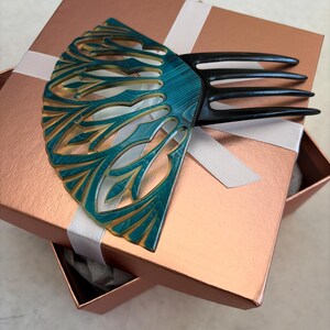 Limor added a photo of their purchase