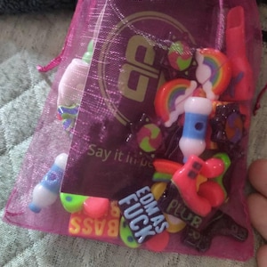 Galaxy added a photo of their purchase