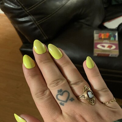 Set of 20 Handpainted Neon Glossy Highlighter Yellow Nails - Etsy