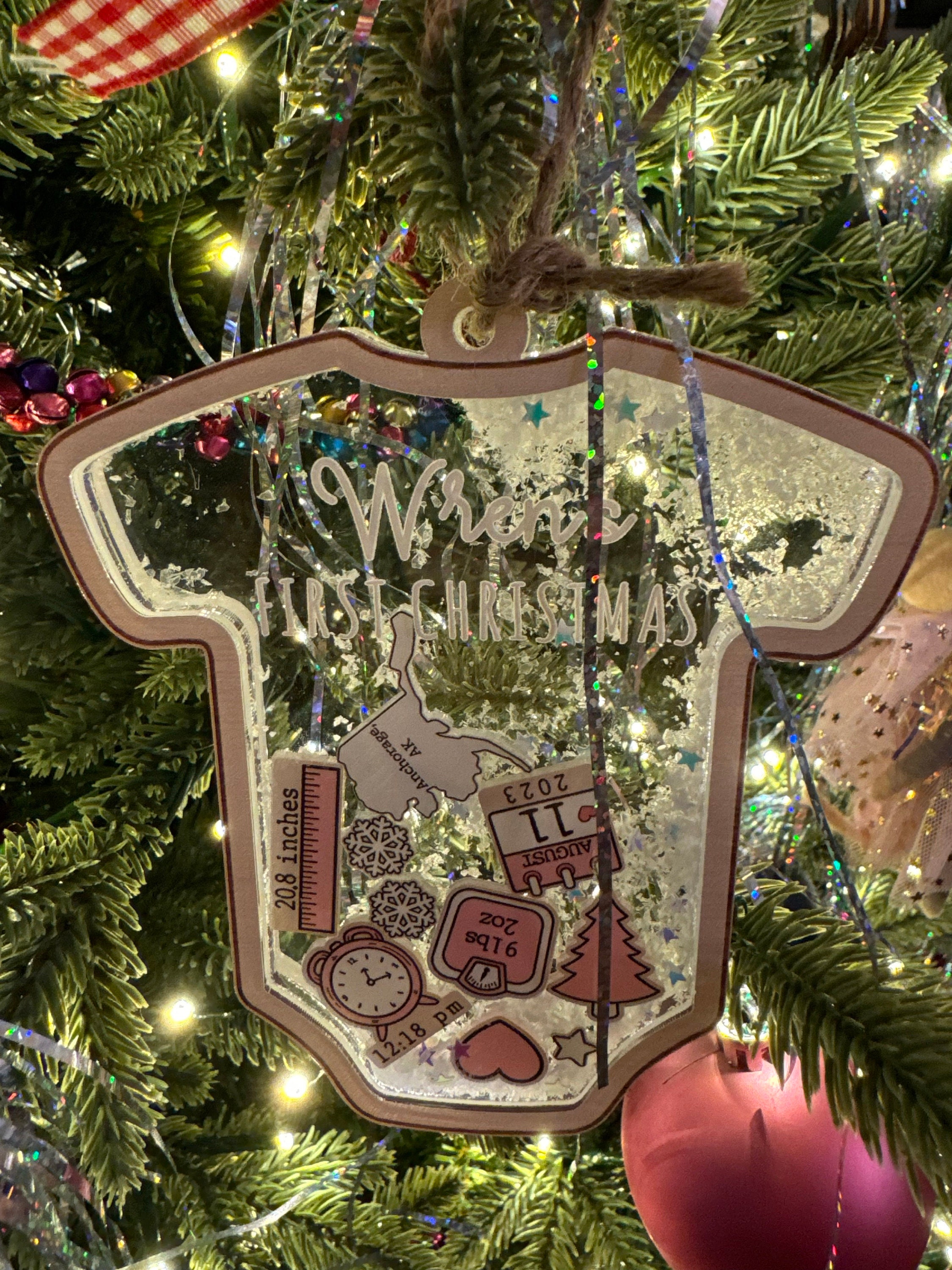 Baby&#39;s First Christmas Ornament 2024, Baby 1st Christmas Ornament, Christmas New Baby Keepsake, 4D Shake Babies Ornament, New Baby Gift