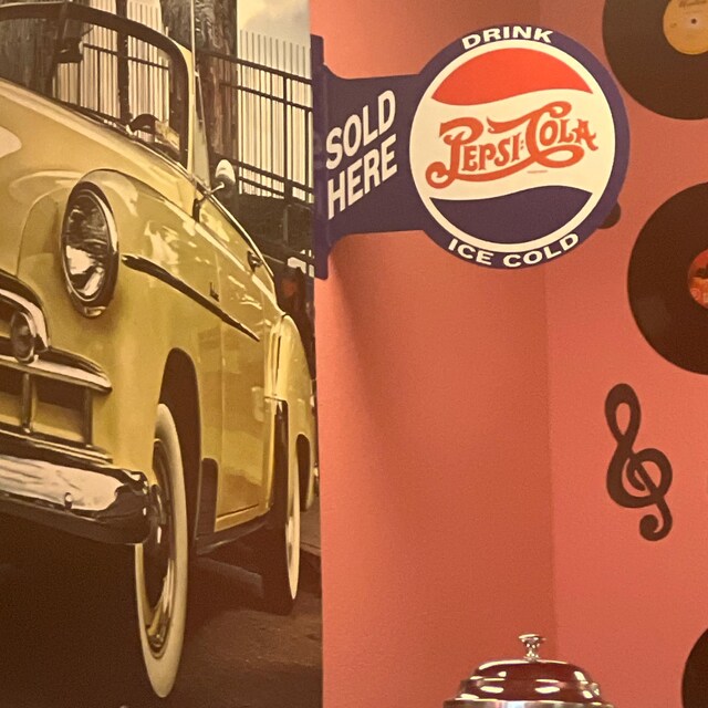 PEPSI ペプシ　sold here 看板　レア PEPSI ブリキ看板 ペプシ コーラ ボトル エンボスメタルサイン